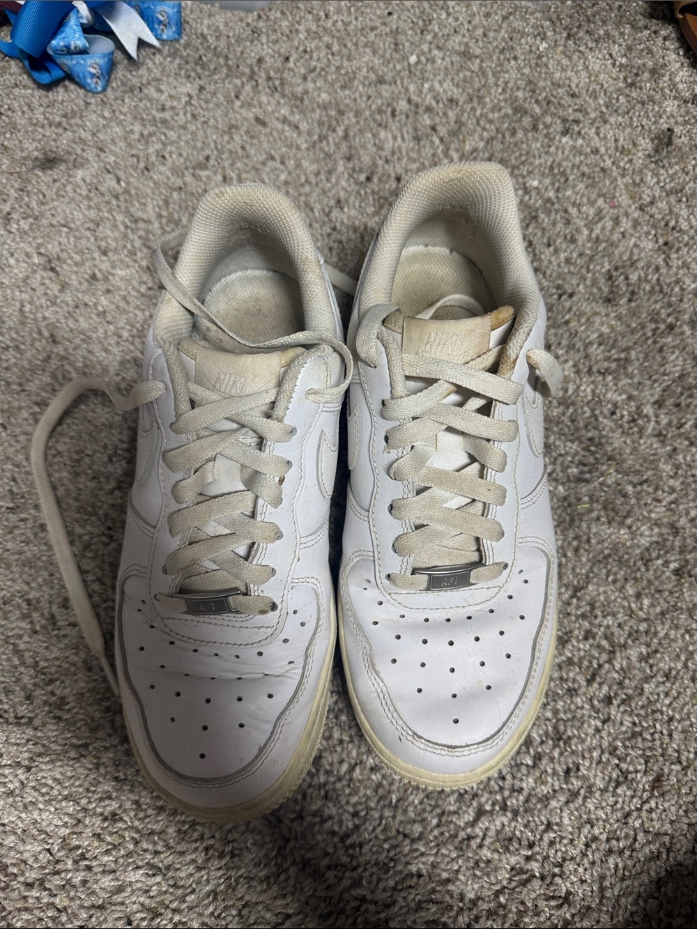 Nike Off-White Leather Low-Top Sneakers